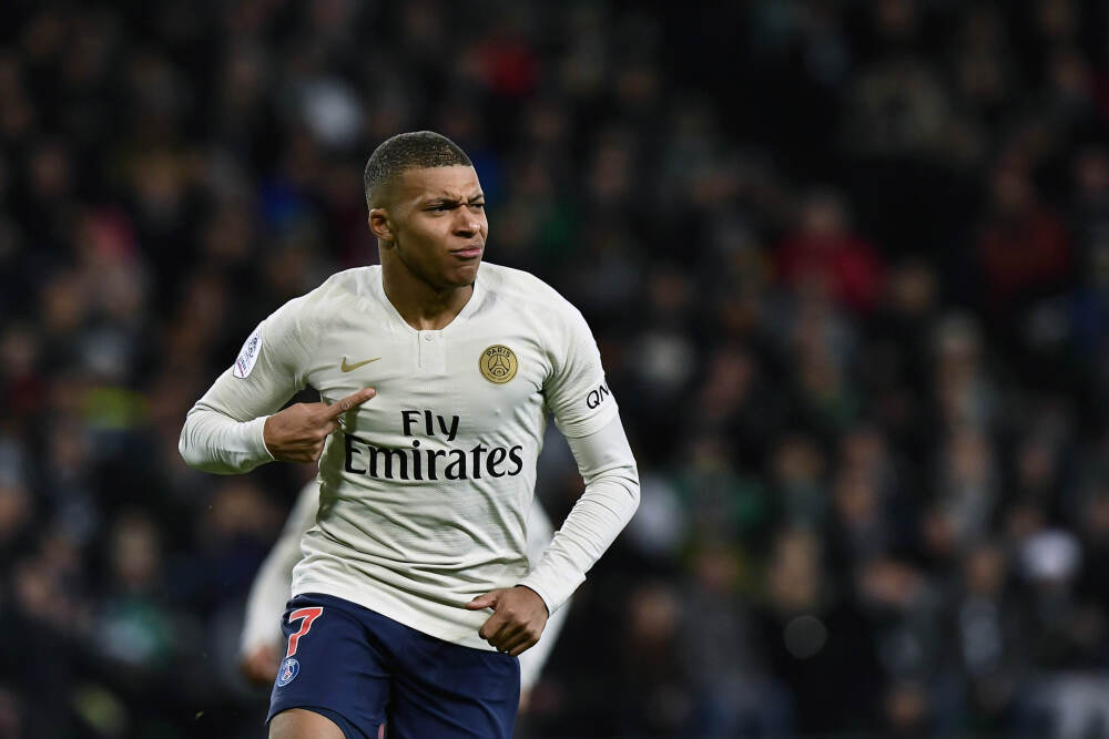 芬兰发布新版北极战略